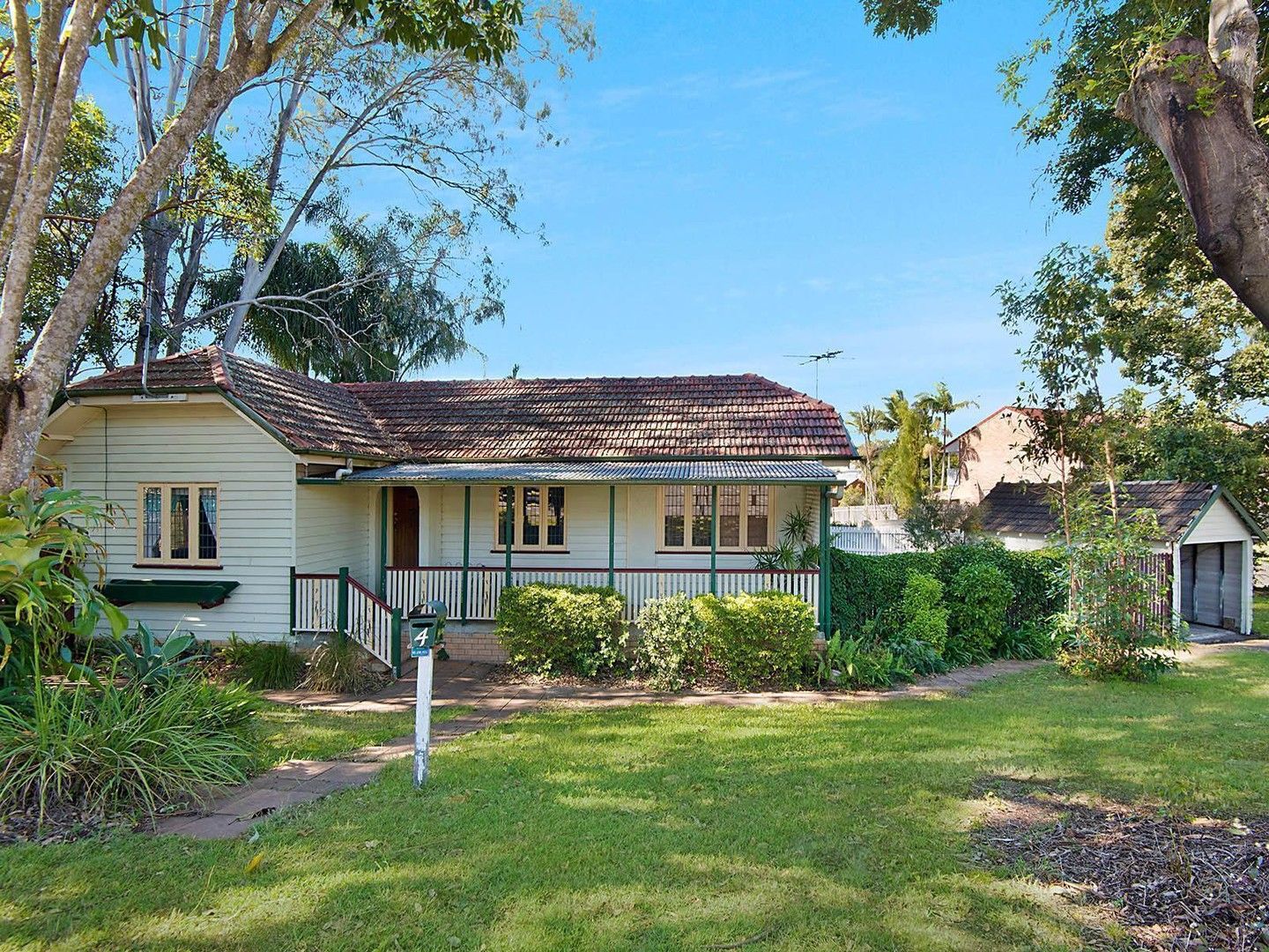 3 bedrooms House in 4 Bartlett Street MORNINGSIDE QLD, 4170