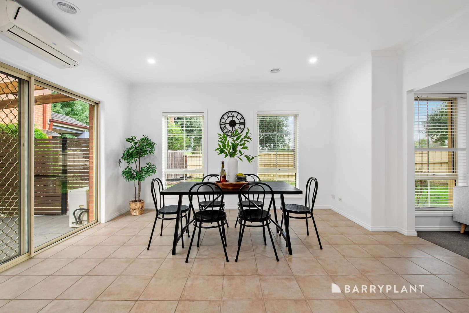 Additional image 5 of 1/22 Old Plenty Road, South Morang VIC 3752