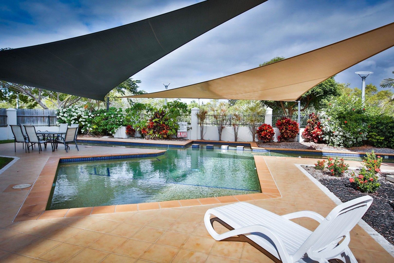 2 bedrooms Apartment / Unit / Flat in 72/11-17 Stanley Street TOWNSVILLE CITY QLD, 4810