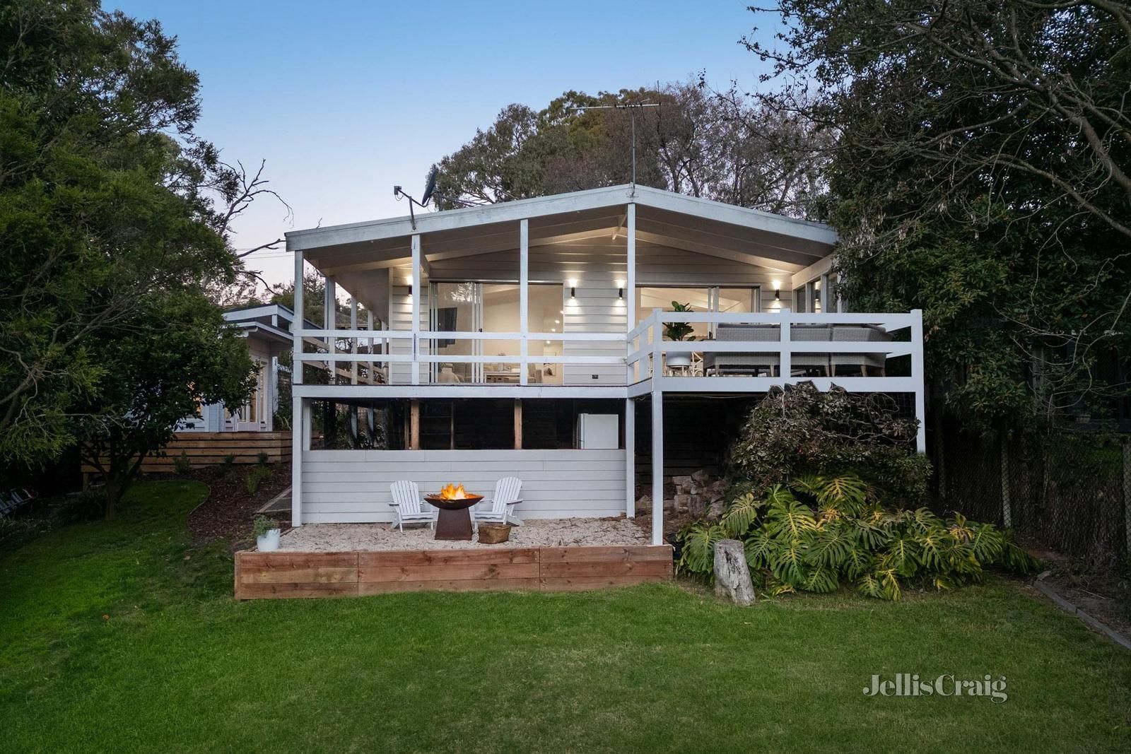 33 Essex Road, Mount Martha VIC 3934, Image 0