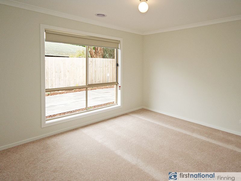 2/51 Stawell Street, Cranbourne VIC 3977, Image 2