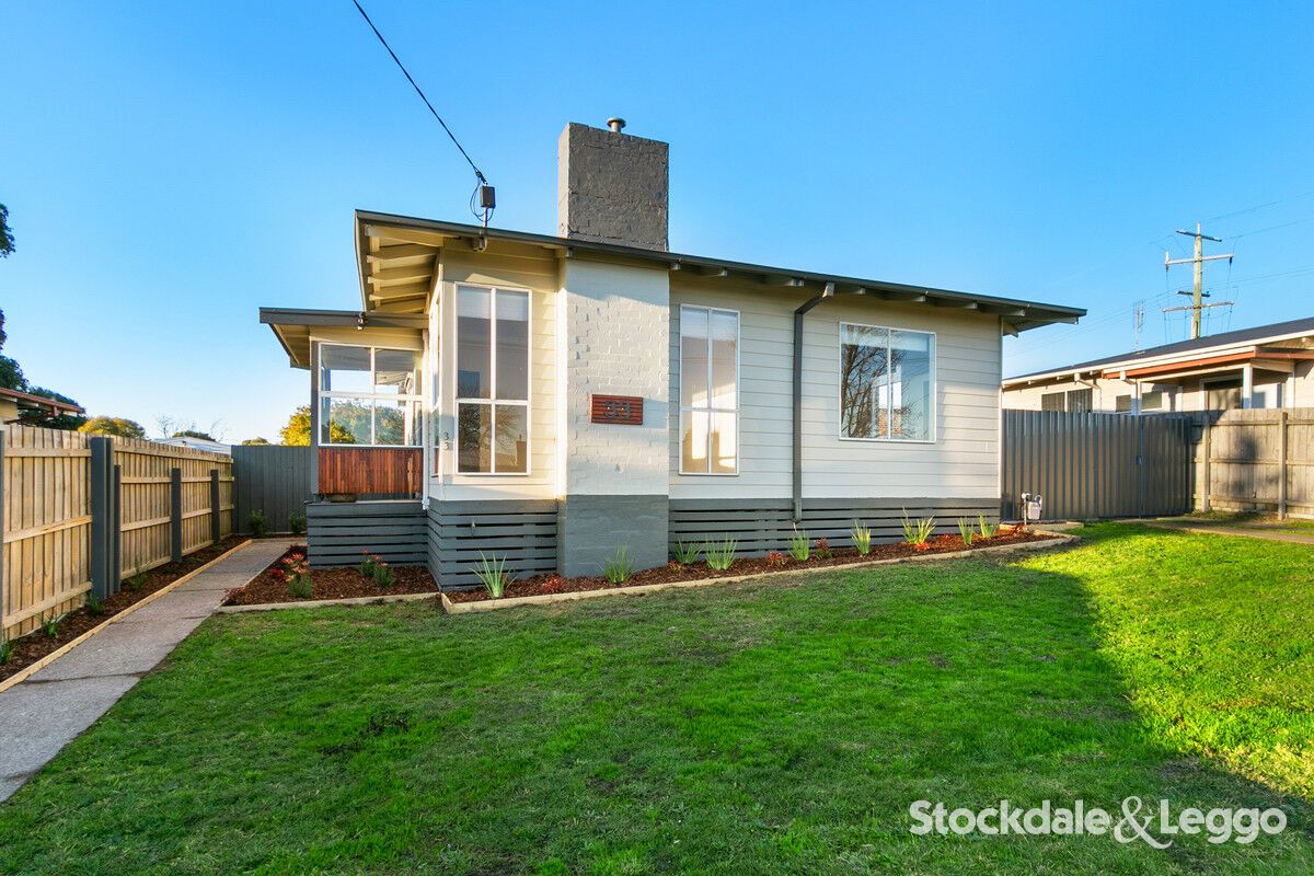 33 Donald Street, Morwell VIC 3840, Image 2