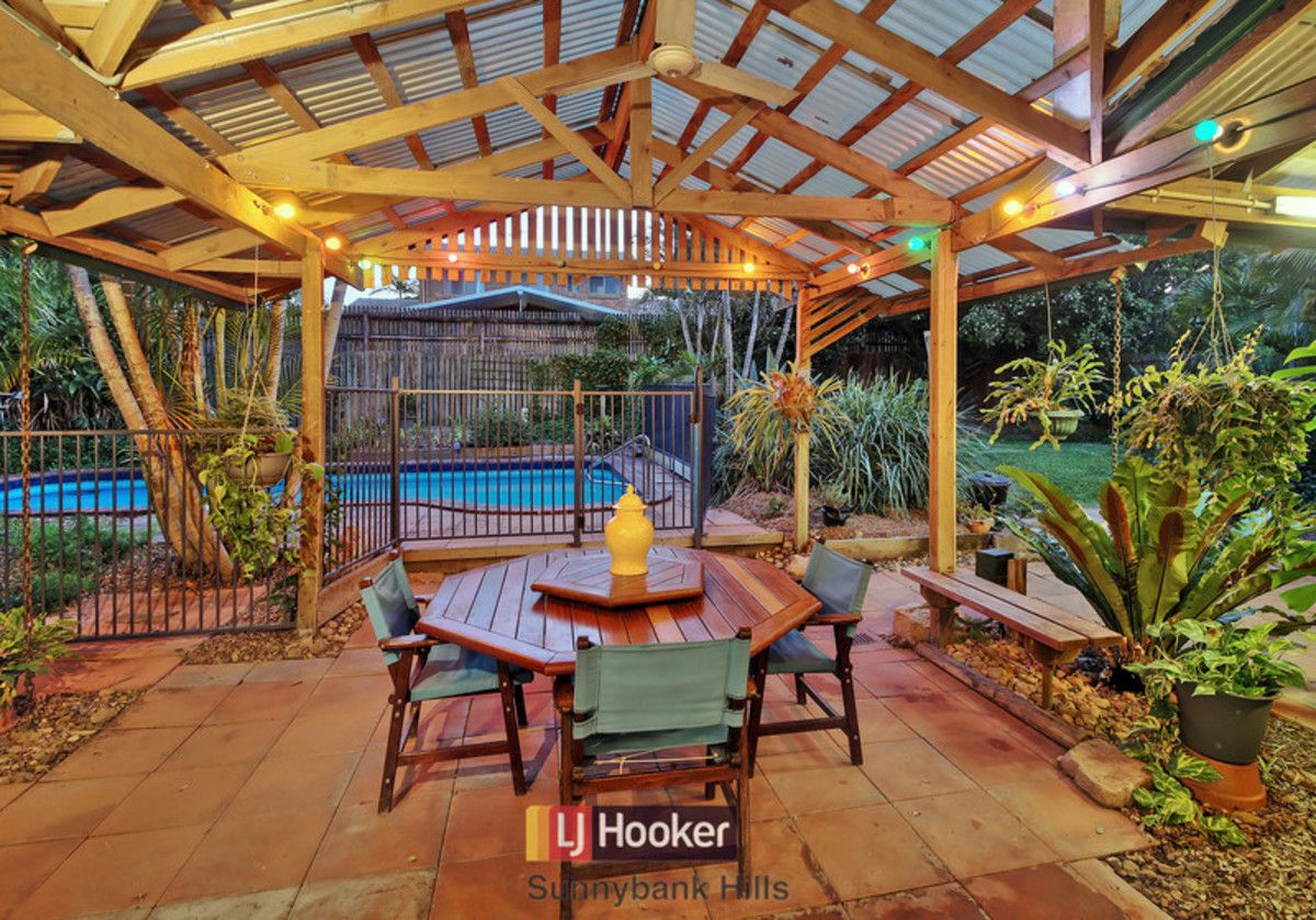 5 Hoover Court, Stretton QLD 4116, Image 2
