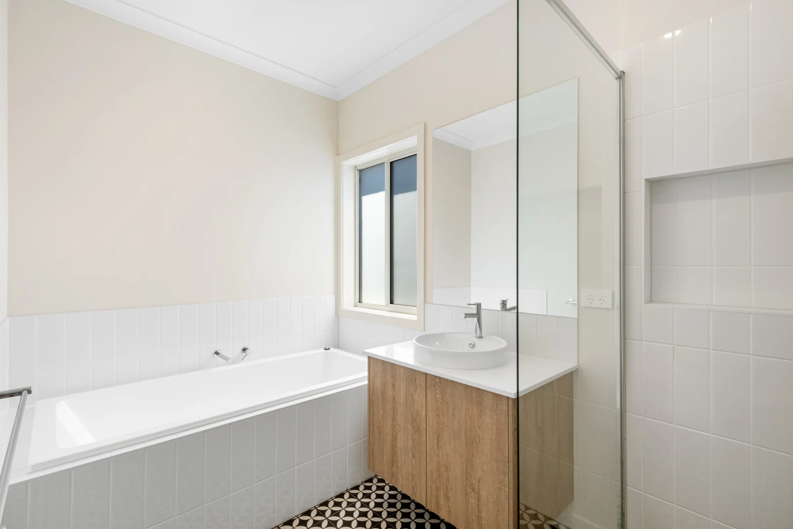 Additional image 5 of 18 Birdwood Drive, St Leonards VIC 3223