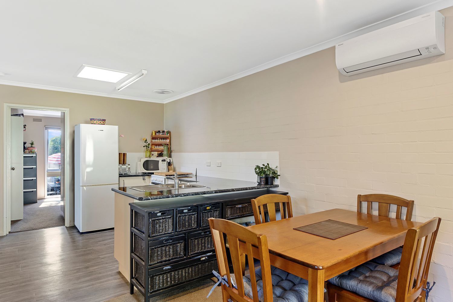 4/26 Woodbury Street, Strathdale VIC 3550, Image 2