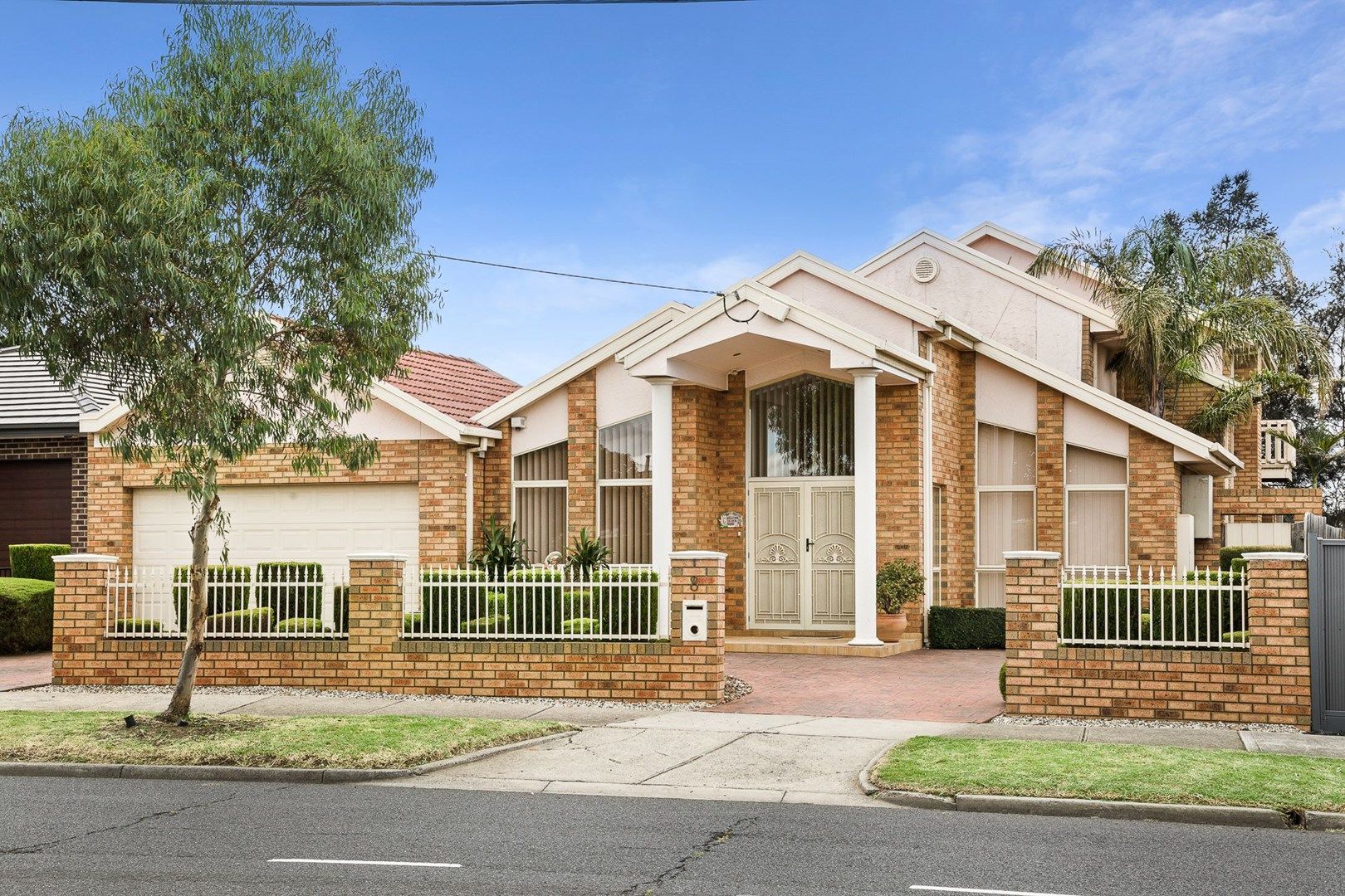 8 Woorite Place, Keilor East VIC 3033, Image 0