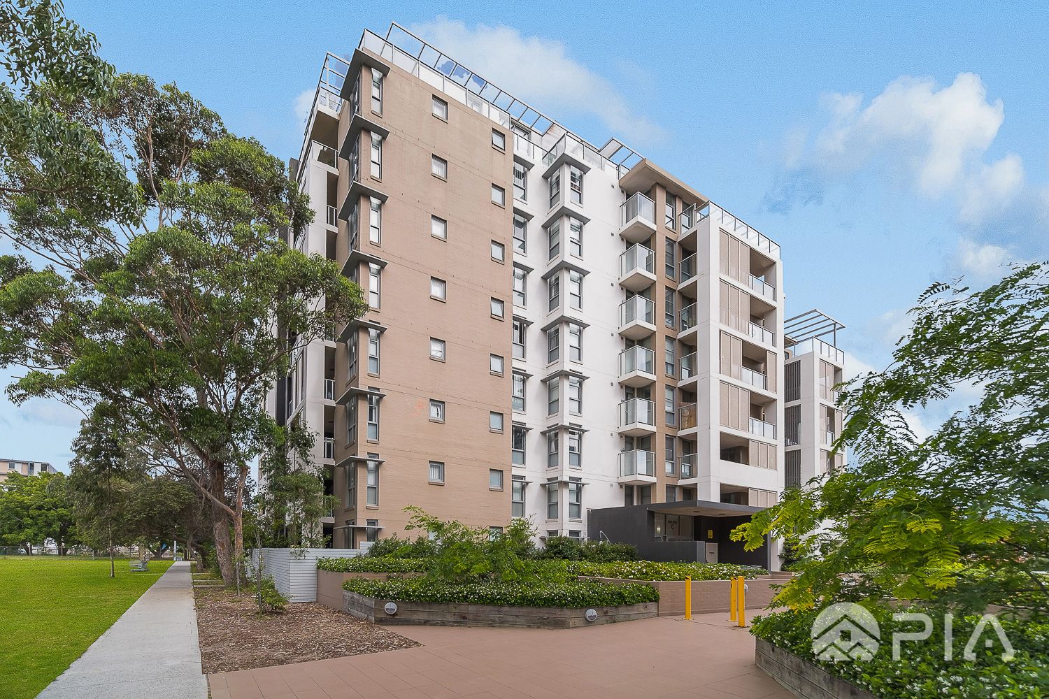 2 bedrooms Apartment / Unit / Flat in 204/16 Flack Ave HILLSDALE NSW, 2036