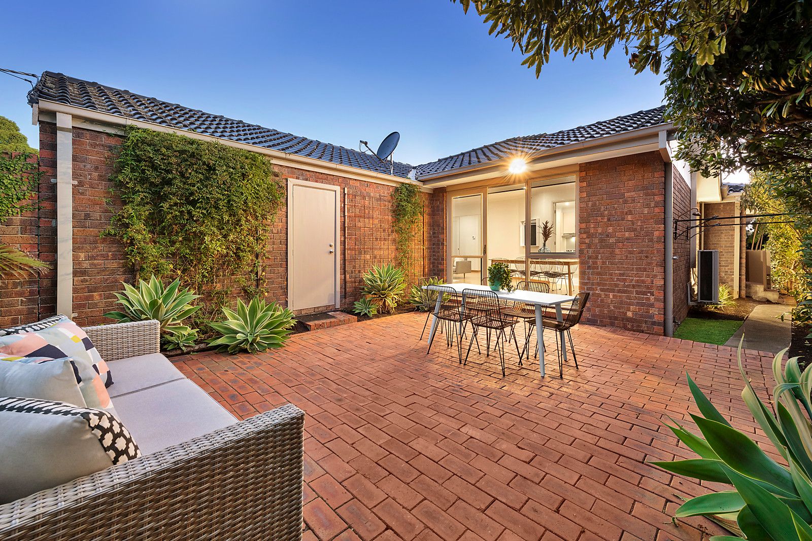 1/11 Pental Road, Caulfield North VIC 3161, Image 0