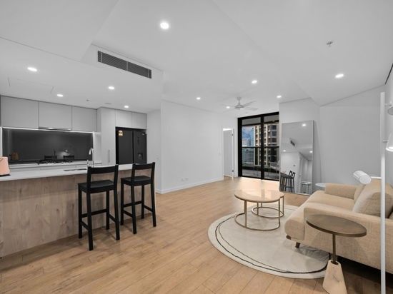 2 bedrooms Apartment / Unit / Flat in 2607 /8 Adelaide St BRISBANE CITY QLD, 4000
