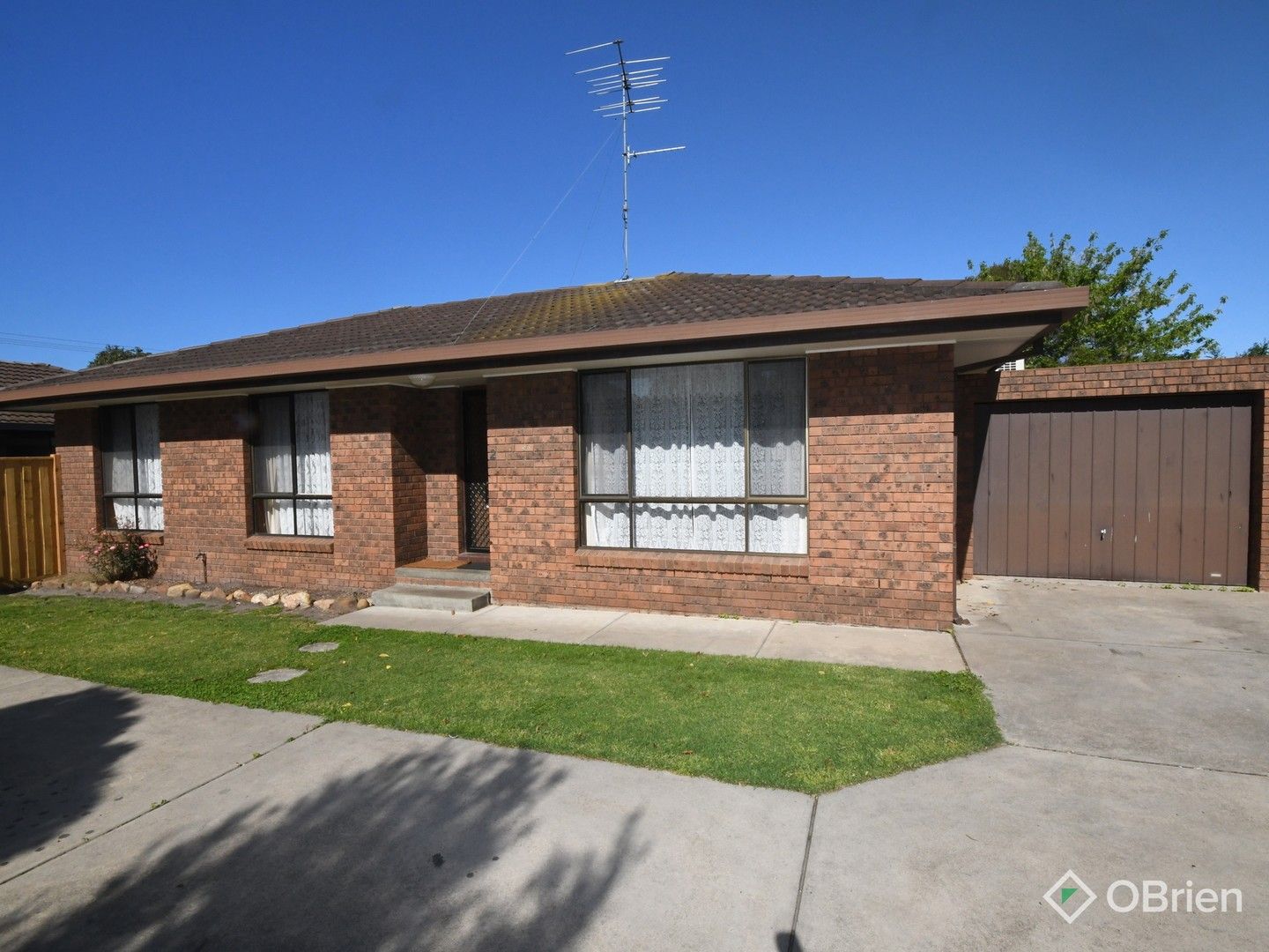 2 bedrooms House in 2/38 Pinnock Street BAIRNSDALE VIC, 3875