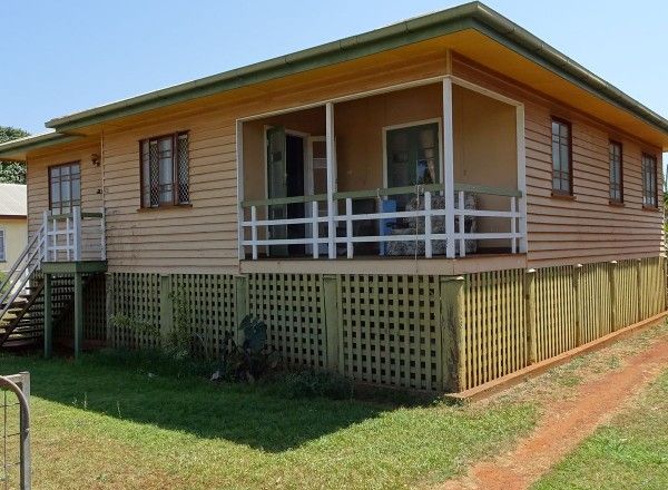 Picture of 11 WEST STREET, CHILDERS QLD 4660