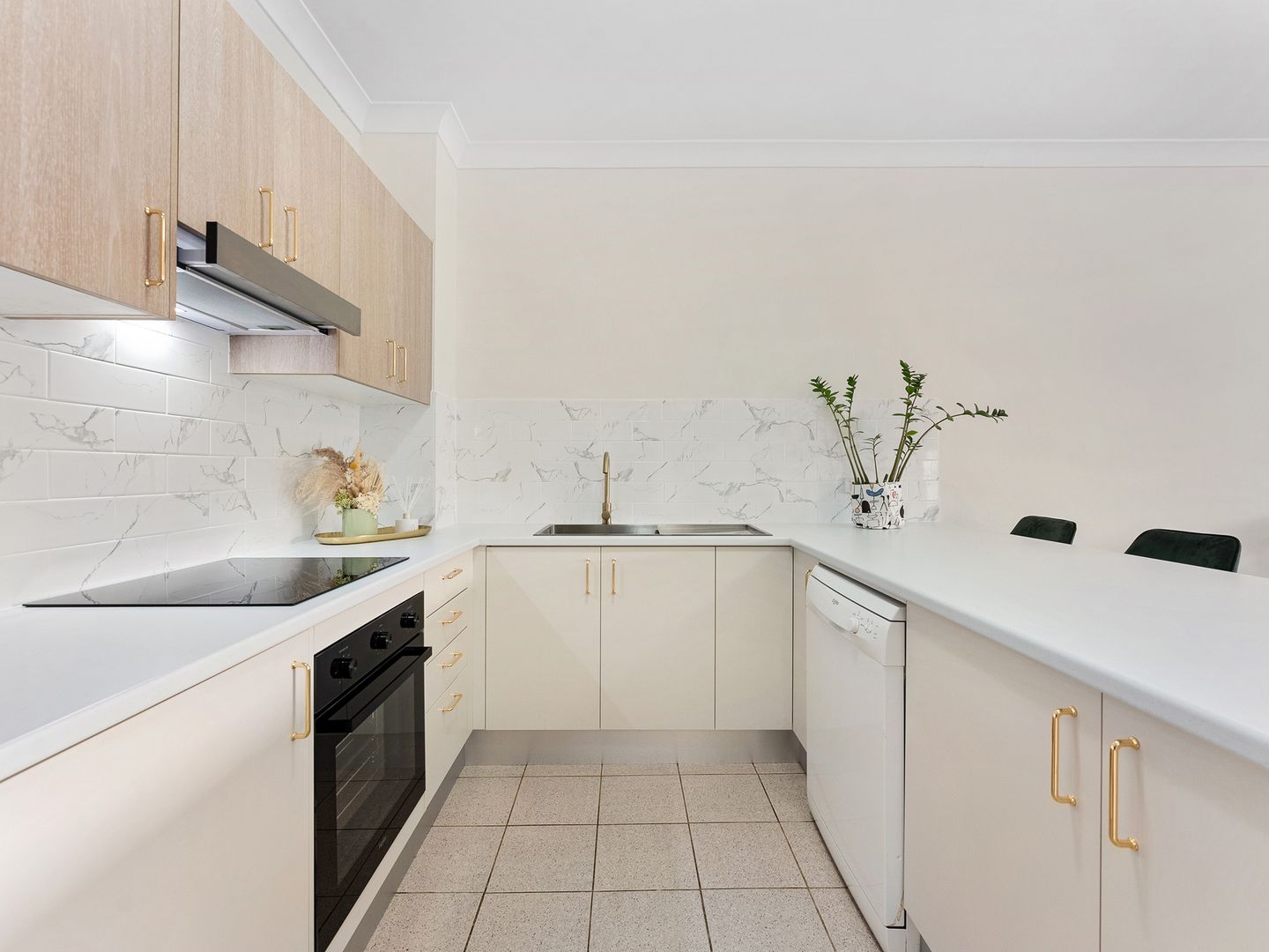 21/9-15 East Parade, Sutherland NSW 2232, Image 2