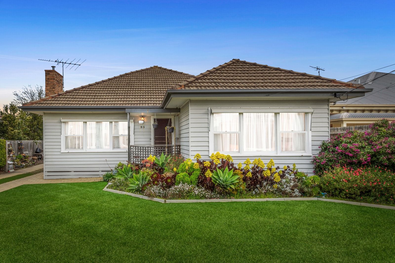 25 Ashbourne Street, Herne Hill VIC 3218, Image 0