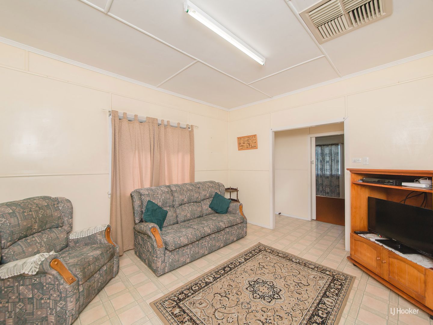 308 Upper Dawson Road, The Range QLD 4700, Image 2