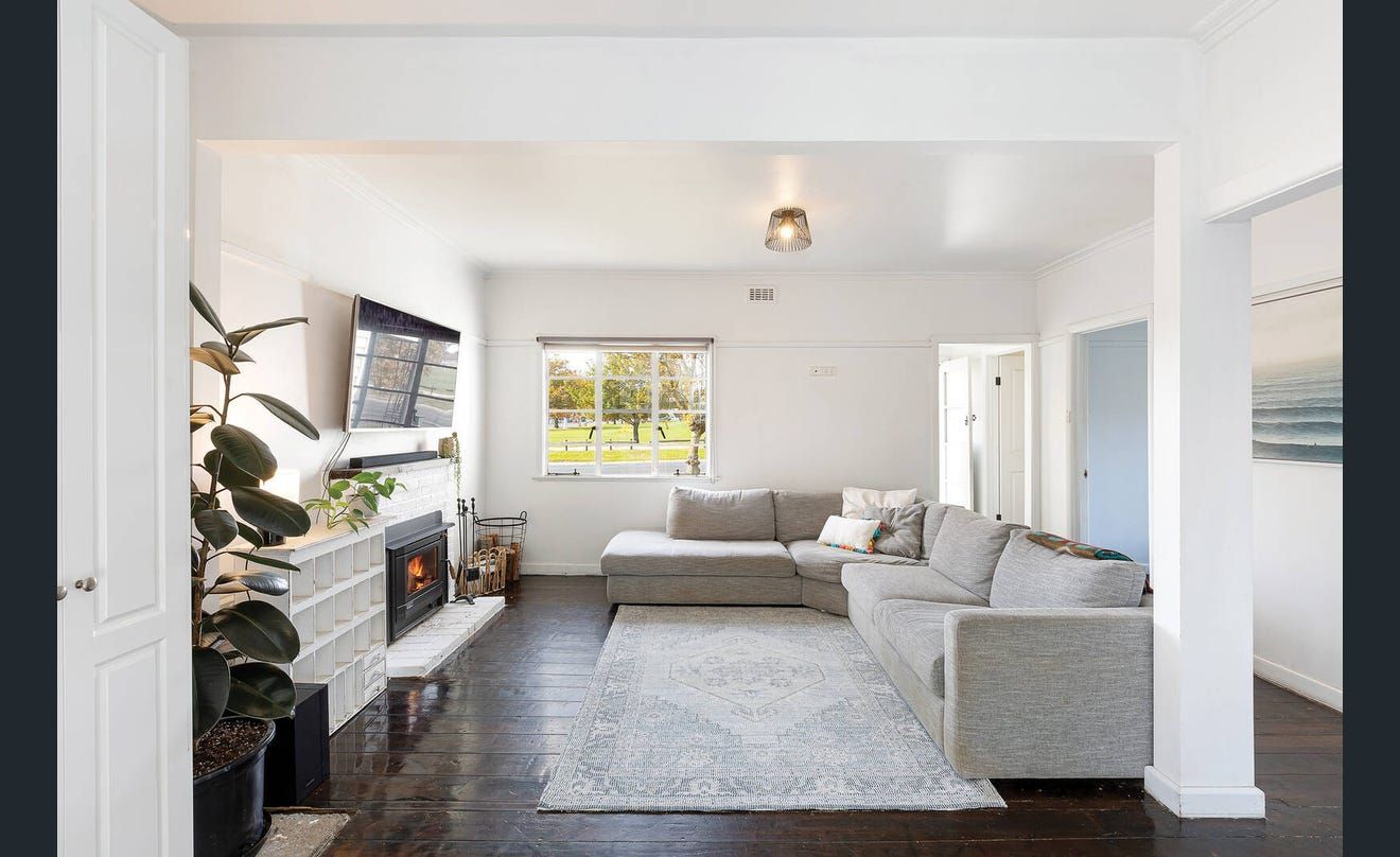 121 Stawell Street, Ballarat East VIC 3350 House For Rent 380 Domain