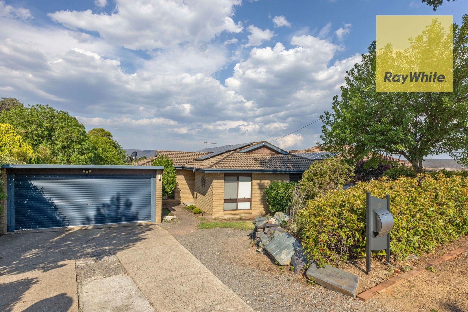 17 Bradford Drive, Goulburn NSW 2580, Image 1