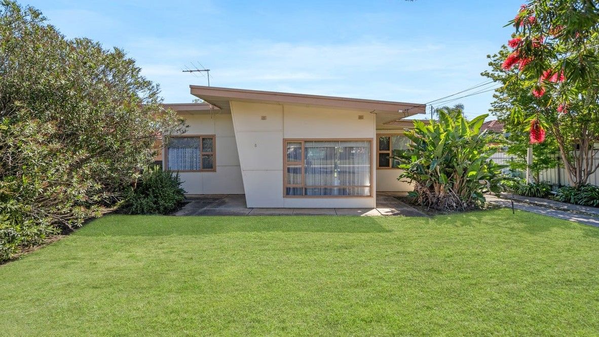 3 bedrooms House in 8 Graham Avenue HOLDEN HILL SA, 5088