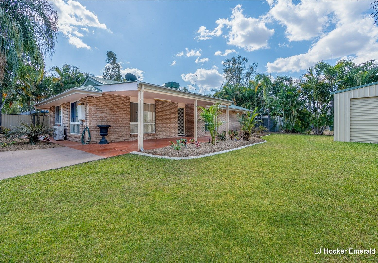 110 Gray Street, Emerald QLD 4720, Image 0