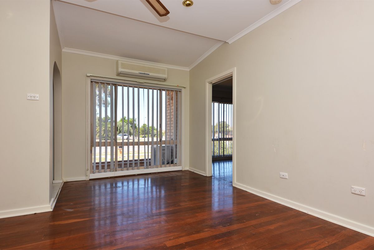 82 Jenkins Avenue, Whyalla Norrie SA 5608, Image 2