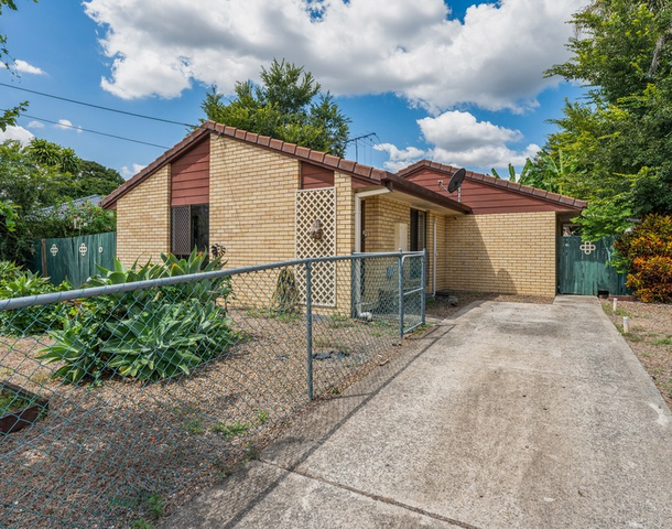 252 Henty Drive, Redbank Plains QLD 4301