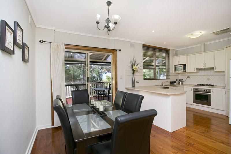 5 Homely Place, VISTA SA 5091, Image 2