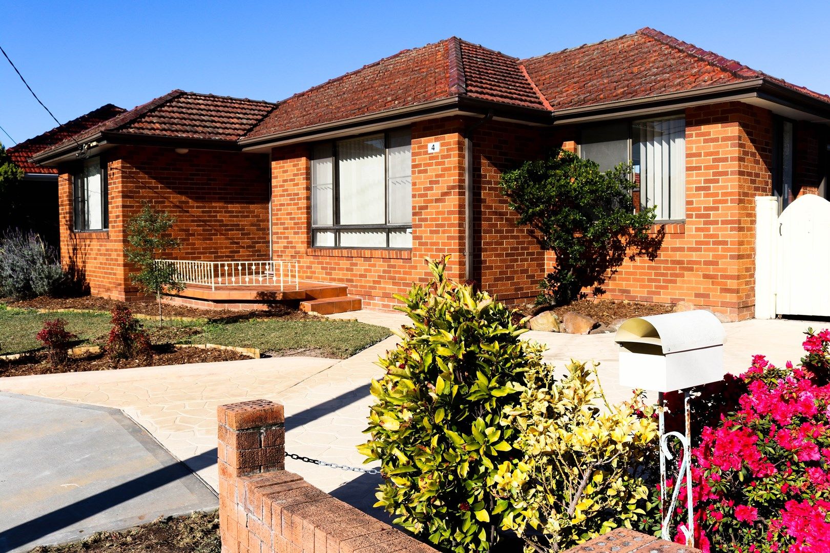4 Fripp Crescent, Beverly Hills NSW 2209, Image 0