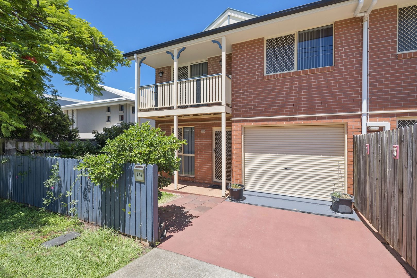 3 bedrooms Townhouse in 4/4 Margaret Street SCARBOROUGH QLD, 4020