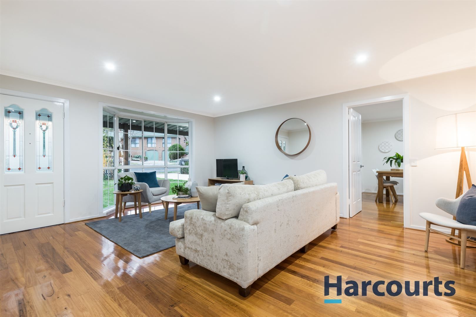 89 Avonhurst Drive, Glen Waverley VIC 3150, Image 2