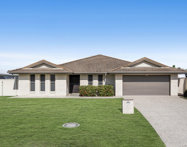 8 Yering Place, Wynnum West QLD 4178