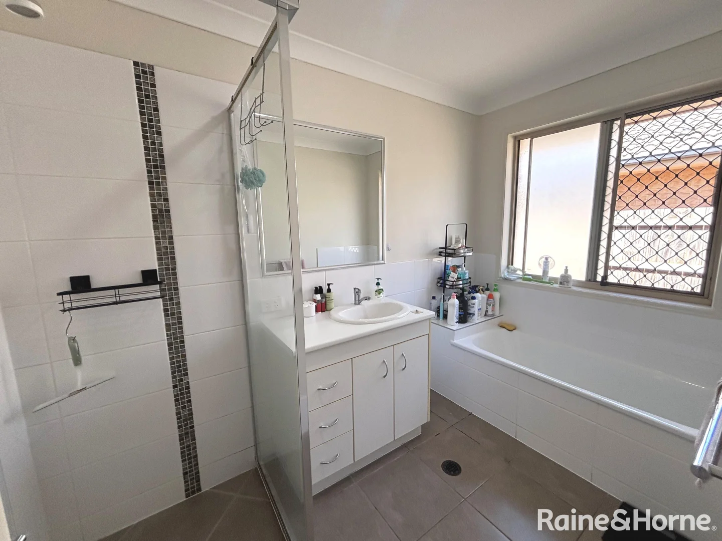 Additional image 11 of 57A Parkside, Kingaroy QLD 4610