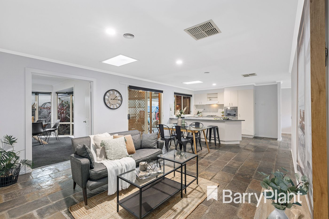 9 Tanikka Court, Lilydale VIC 3140, Image 2