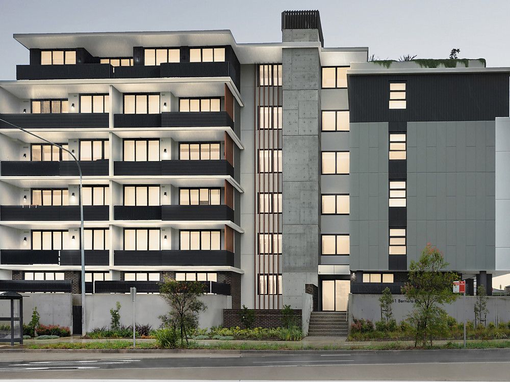1 bedrooms Apartment / Unit / Flat in B411/361-363 Bernera Road EDMONDSON PARK NSW, 2174