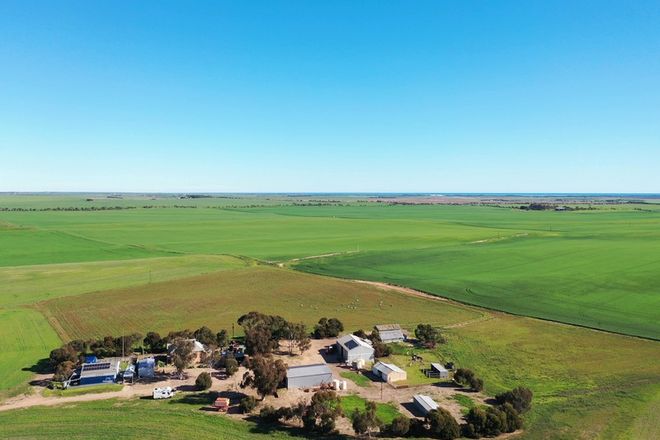 Picture of 228 Rocky Bend Rd, MOONTA SA 5558