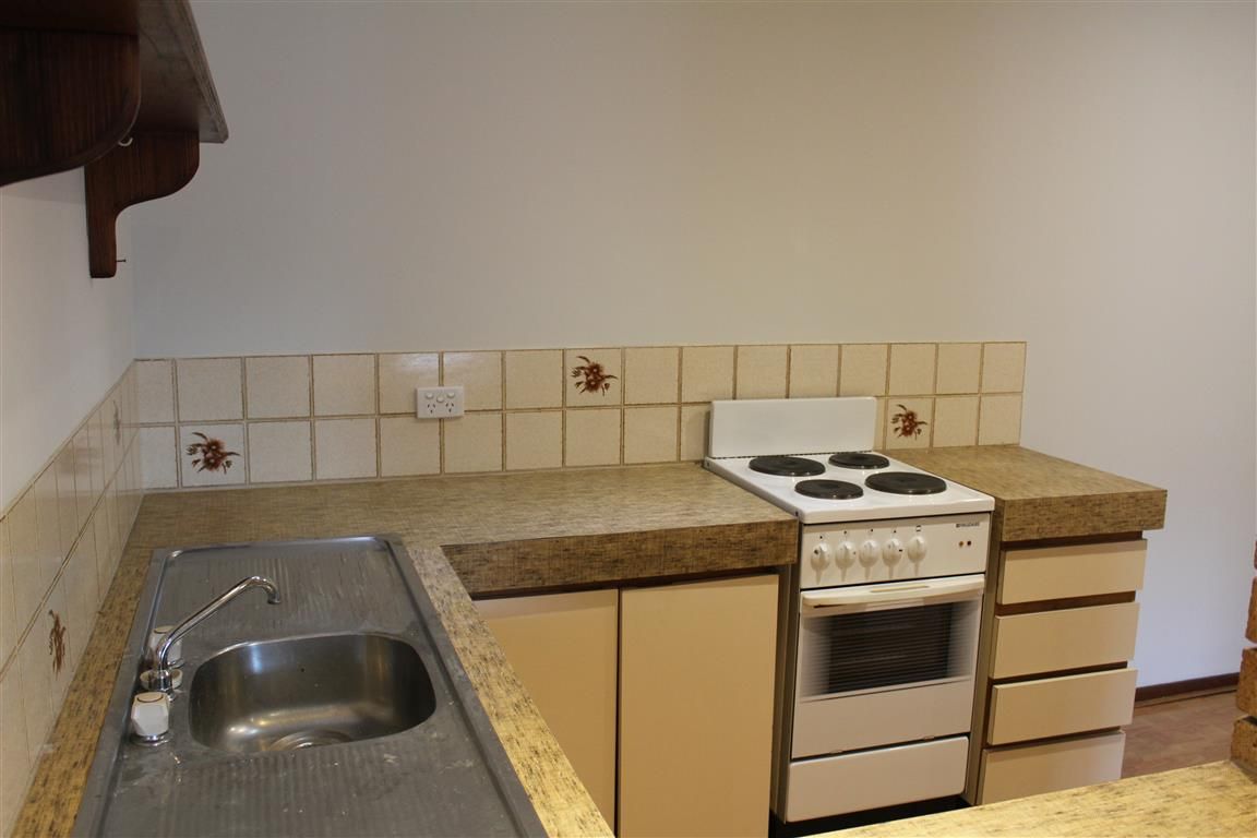 2 bedrooms Villa in 7/8 Falcon Court WILLETTON WA, 6155