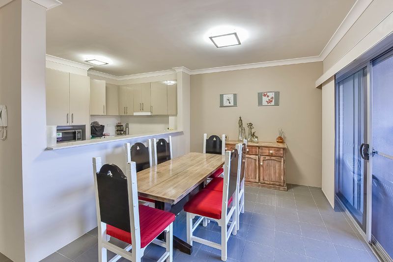 8/7-9 King Street, Campbelltown NSW 2560, Image 1