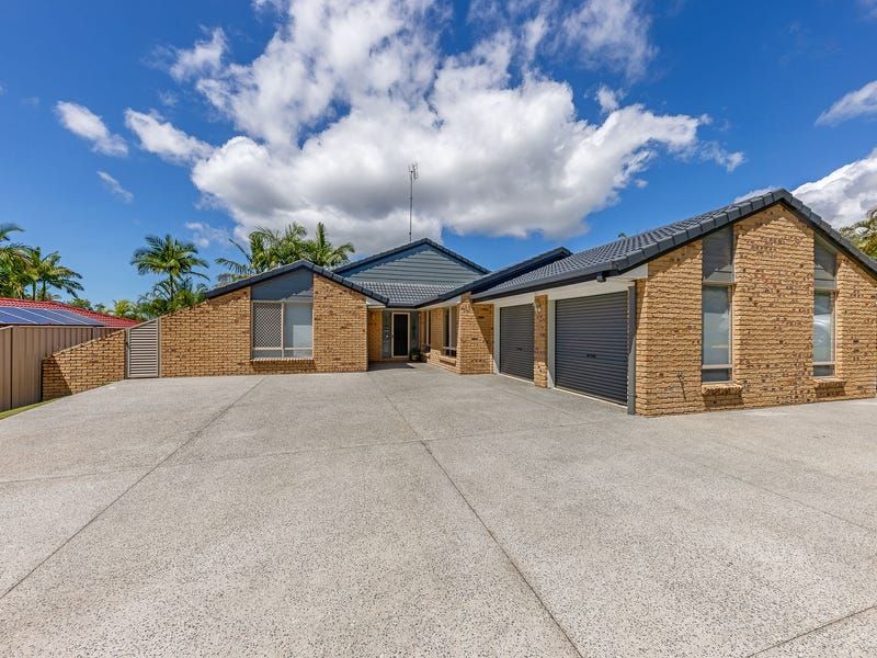 4 bedrooms House in 10 Amberton Court BUDERIM QLD, 4556