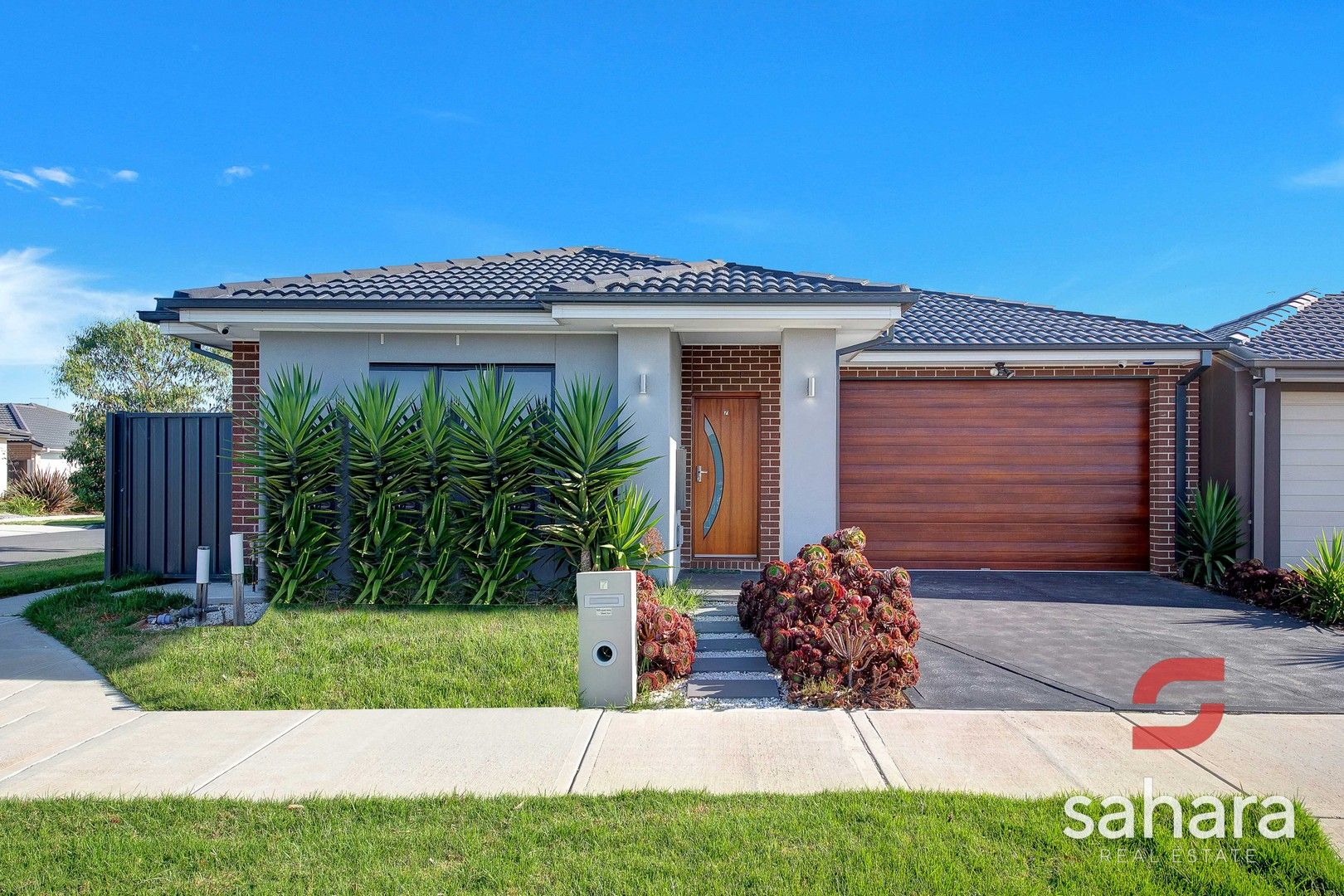 3 bedrooms House in 7 Festivity Drive TARNEIT VIC, 3029