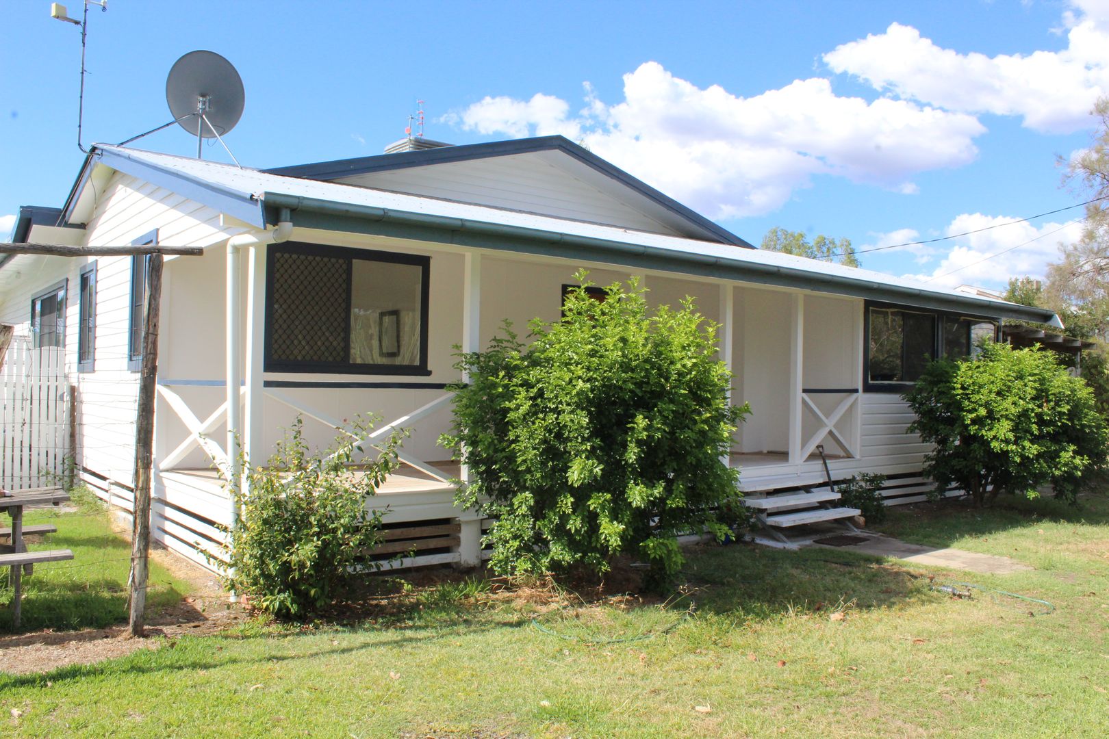 27 Lagoon Street, Yelarbon QLD 4388 Domain