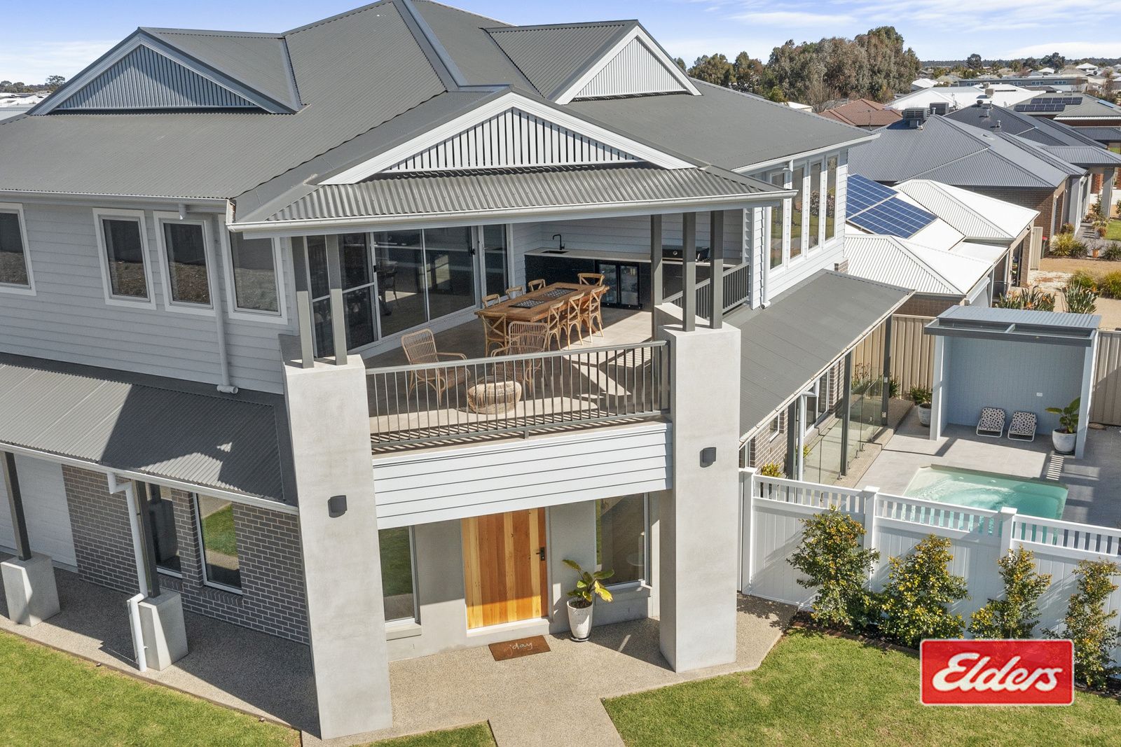 4 bedrooms House in 24 Botts Road YARRAWONGA VIC, 3730