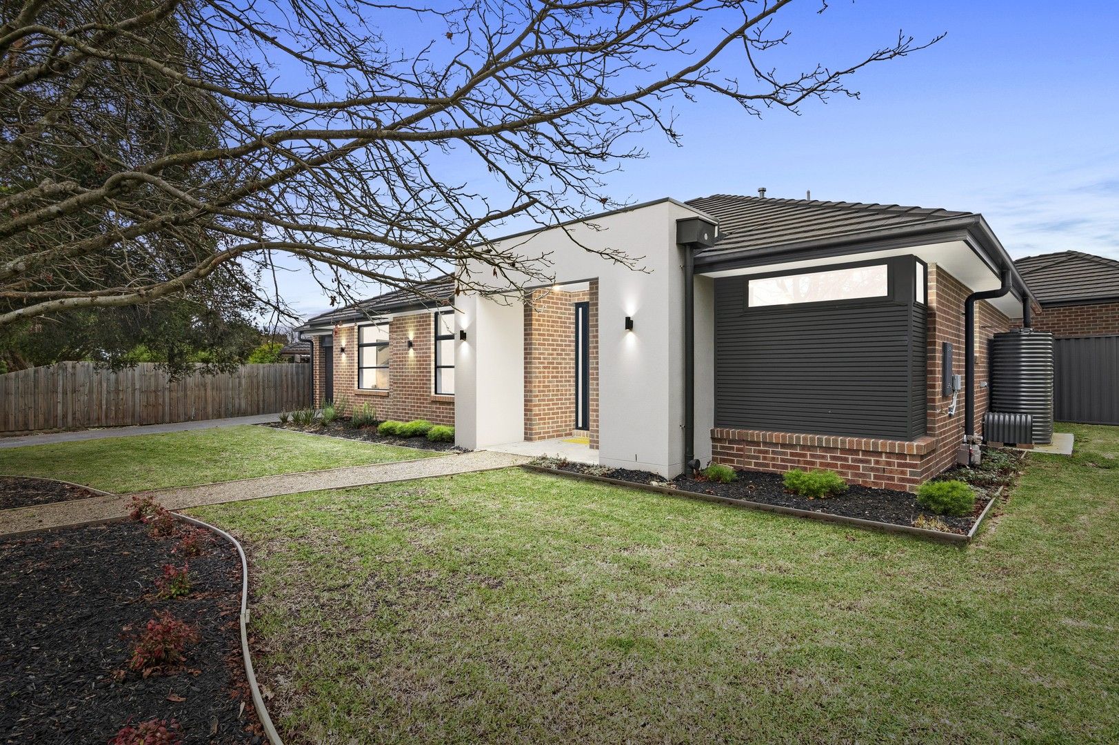 14 Malcolm Court, Croydon North VIC 3136, Image 0