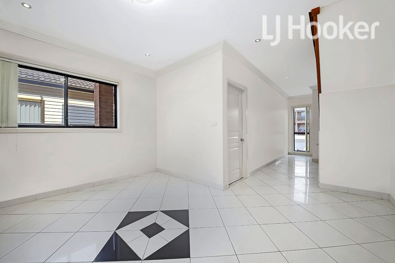 15 Mittiamo Street, Canley Heights NSW 2166, Image 1