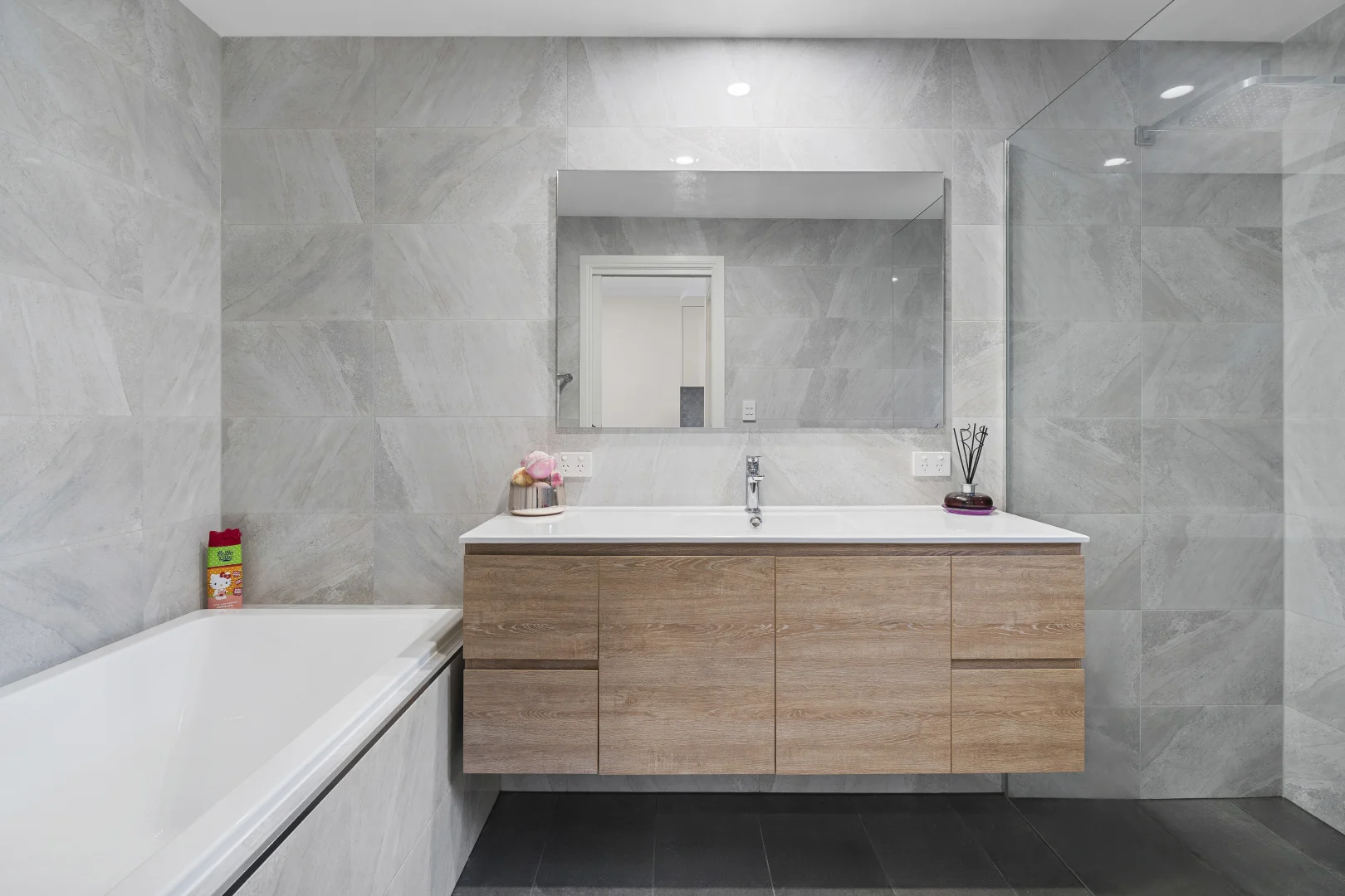 Additional image 18 of 30 Grevillea Road, Aberfoyle Park SA 5159