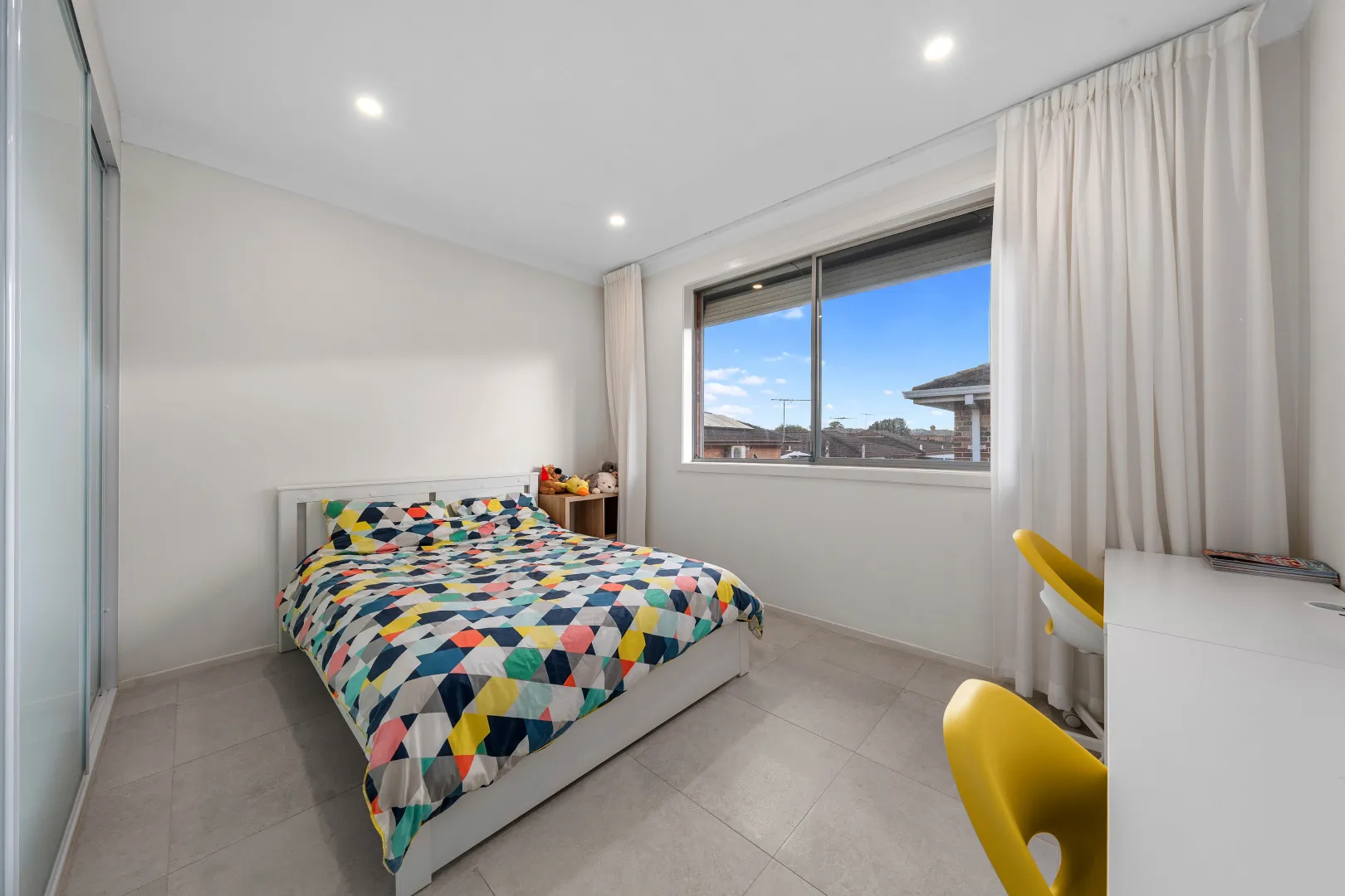Turnkey Elegance: A Sun-Drenched, Fully Renovated Boutique Villa – pohled 5