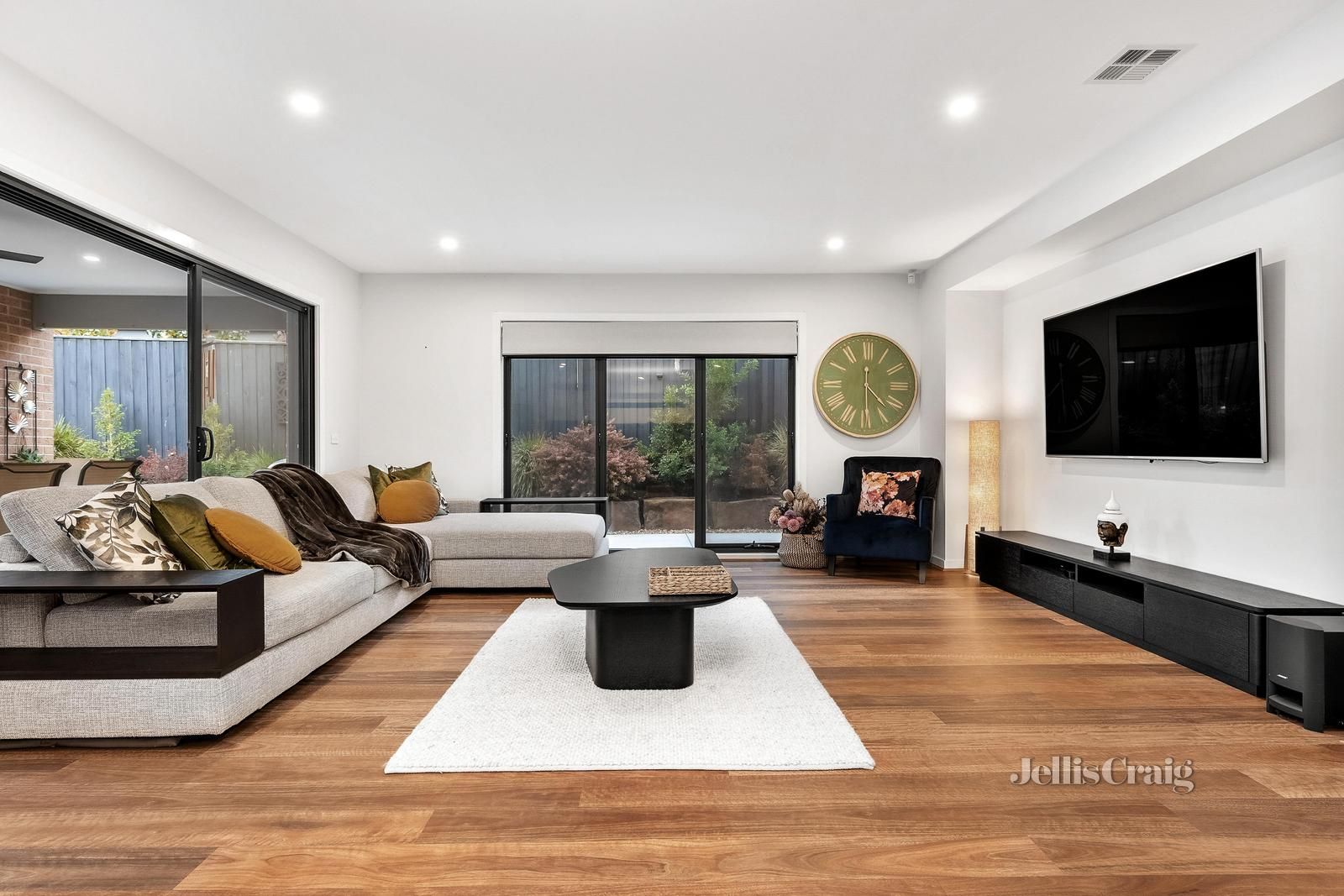 3 Locksley Road, Chirnside Park VIC 3116 Domain