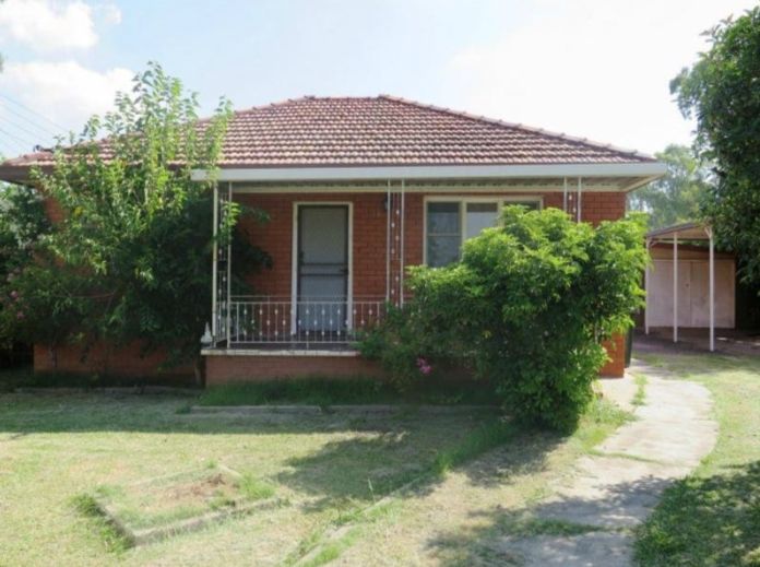 4 bedrooms House in 18 Perkins Street ROOTY HILL NSW, 2766