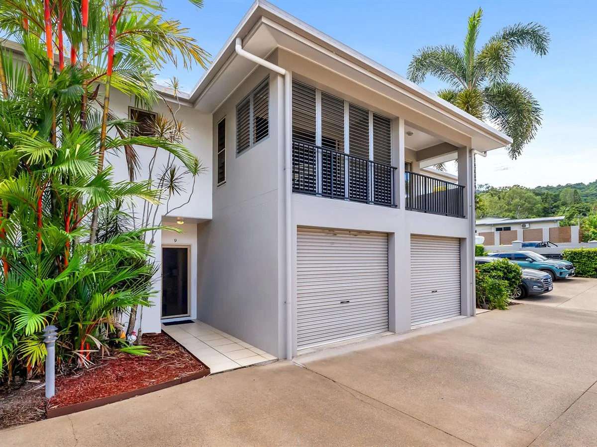 9/12-14 Old Smithfield Road, Freshwater QLD 4870