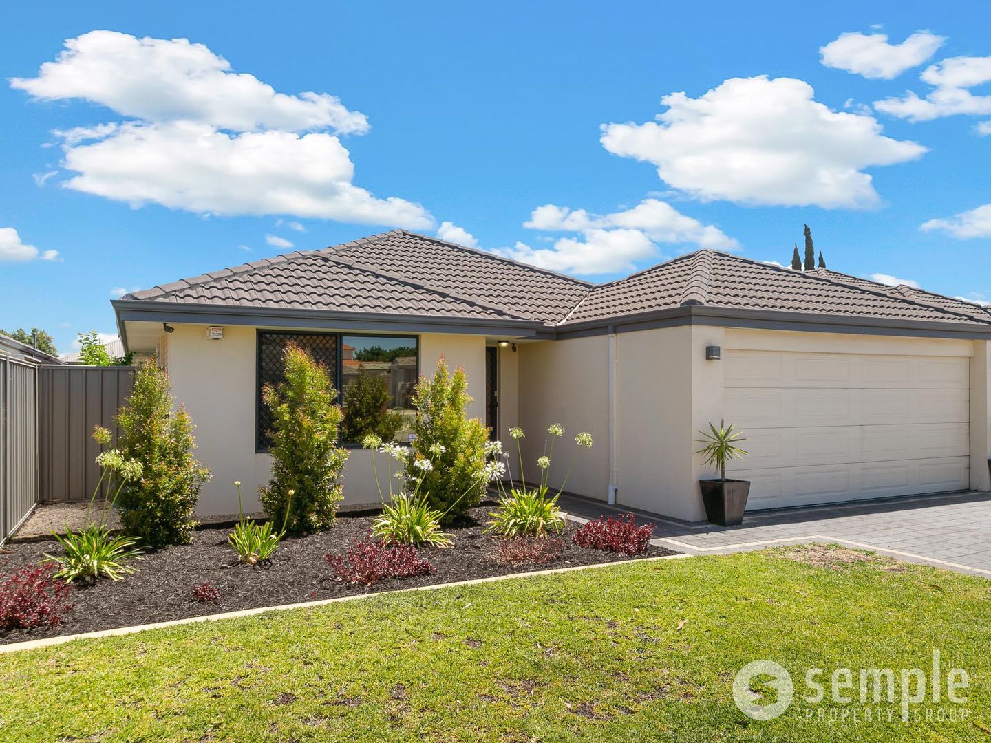 6 Humboldt Entrance, Aubin Grove WA 6164, Image 1