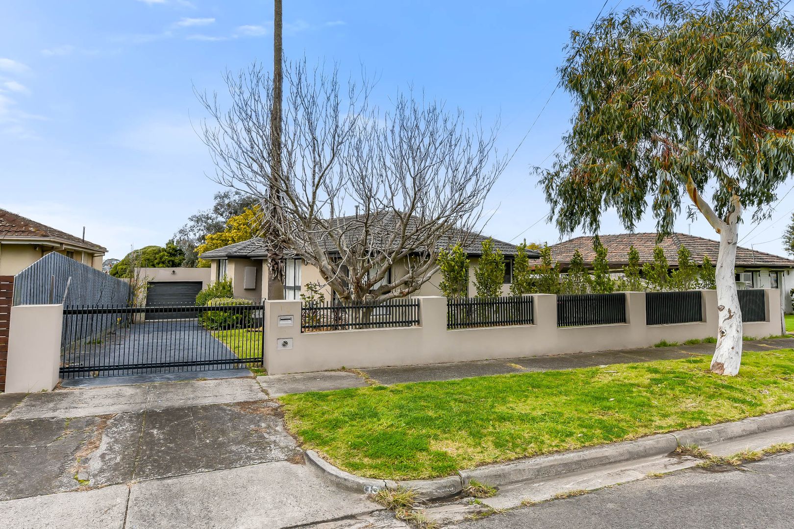 15 Lawrence Crescent, Noble Park North VIC 3174, Image 1
