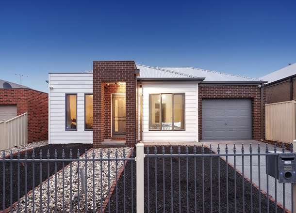 31 Tusmore Rise, Craigieburn VIC 3064