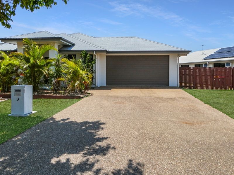 4 bedrooms House in 3 Lochern Way BUSHLAND BEACH QLD, 4818